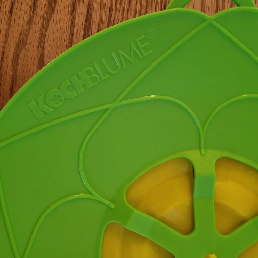 Kochblume TWO Silicone Bowl Pot Lid Covers Spill Stopper Cooking Tool Flower